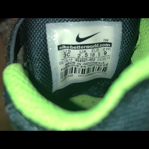 Brand new Nike infants/baby shoes size 3 - Picture 5 of 5